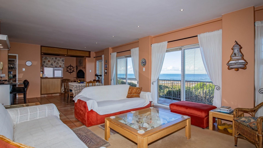 4 Bedroom Property for Sale in Franskraal Western Cape